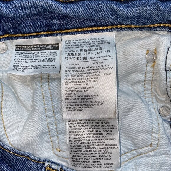 2 Levis 505 Men’s 36x32 Blue Jeans Straight Classic Fit  stretch Distressed - Picture 15 of 16